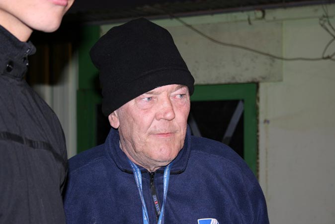 GILLES,-Commissaire-de-Pist